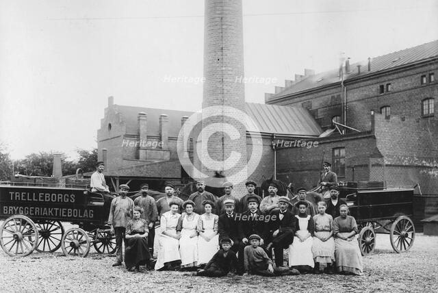 Staff outside the Trelleborgs Brewery, Trelleborg, Sweden, late 19th or early 20th century. Artist: Unknown