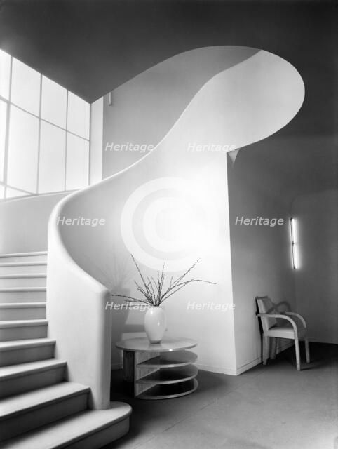 Staircase at Land's End House, Beggar's Hill Road, Charvil, Berkshire, 1935. Artist: Millar & Harris.