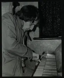 Stan Tracey playing the piano at The Bell, Codicote, Hertfordshire, 2 February 1986. Creator: Denis Williams
