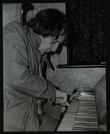 Stan Tracey playing the piano at The Bell, Codicote, Hertfordshire, 2 February 1986. Creator: Denis Williams