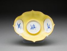 Stand for a Mustard Pot, Vincennes, 1751/52. Creators: Vincennes Porcelain Manufactory, André-Vincent Vieillard