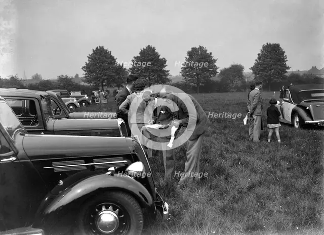 Standard Car Owners Club Gymkhana, 8 May 1938. Artist: Bill Brunell.
