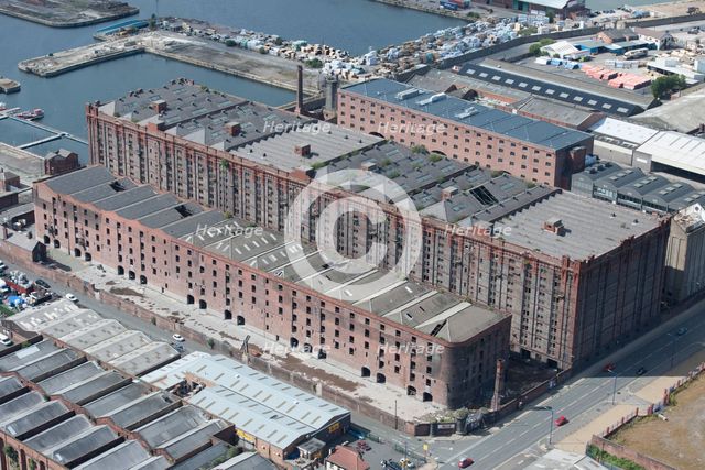 Stanley Warehouse and Tobacco Warehouse, 2015. Creator: Historic England.