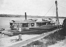 'Stanleyville. Un coin du quai; L'Ouest Africain 1914. Creator: Unknown