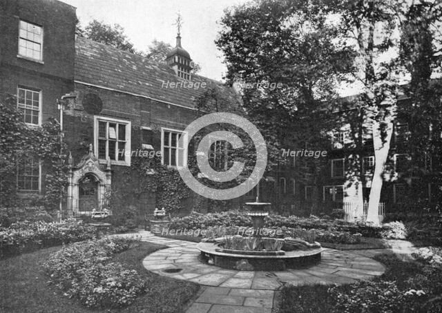 Staple Inn, Holborn, London, 1924-1926. Artist: Humphrey Joel