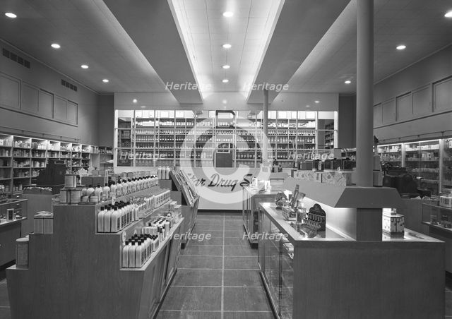 Star Drug, business on Kingsbridge Rd., Bronx, New York, 1946. Creator: Gottscho-Schleisner, Inc.