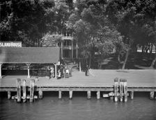 Star Island House, St. Clair Flats, Mich., between 1900 and 1920. Creator: Unknown
