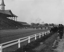 Start, Churchill Downs, Louisville, Ky., The, c1907. Creator: Unknown