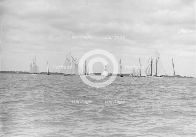 Start for the King's Cup yacht race, 1913. Creator: Kirk & Sons of Cowes.