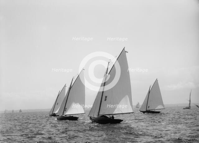 Start of 30s, 1896 July 18. Creator: John S Johnston.