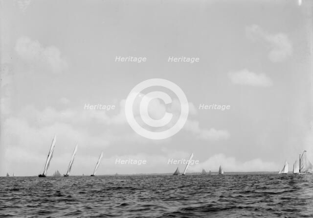Start of 46 footers, Goelet Cup Race, 1891. Creator: John S Johnston.