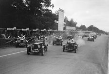 Start of a the Irish Grand Prix Saorstat Cup race, Phoenix Park, Dublin, 1930. Artist: Bill Brunell