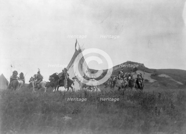 Start of war party, c1907. Creator: Edward Sheriff Curtis.