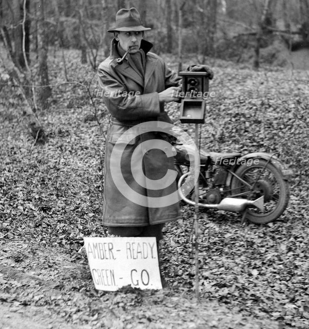 Starter at the Sunbeam Motor Car Club Bognor Trial, 1929. Artist: Bill Brunell.