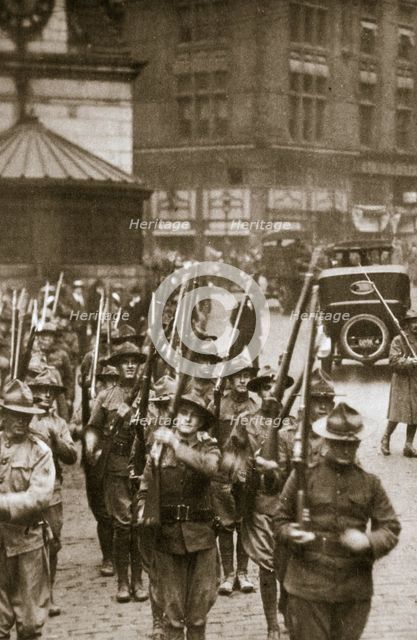 State troops to the rescue in Boston, Massachusetts, USA, 9 September 1919. Artist: Unknown