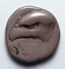 Stater: Large Eagle's Head above an Ivy Leaf (obverse), 471-421 BC. Creator: Unknown