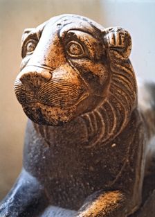 Statue of a lion