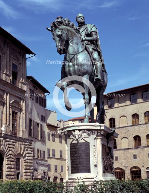 Statue of Cosimo de Medici, Piazza della Signoria, Florence, Italy