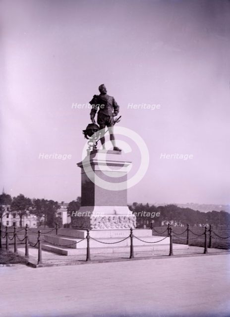 Statue of Francis Drake at Plymouth in Devon, late 19th-early 20th century.  Creator: Unknown.