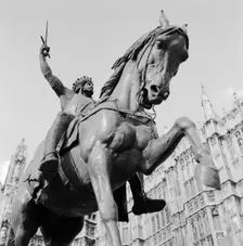 Statue of Richard the Lionheart, Old Palace Yard, Westminster, London, c1945-c1980. Artist: Eric de Maré
