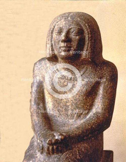 Statue of the Master carpenter Anhk, made in granite, detail from the top.