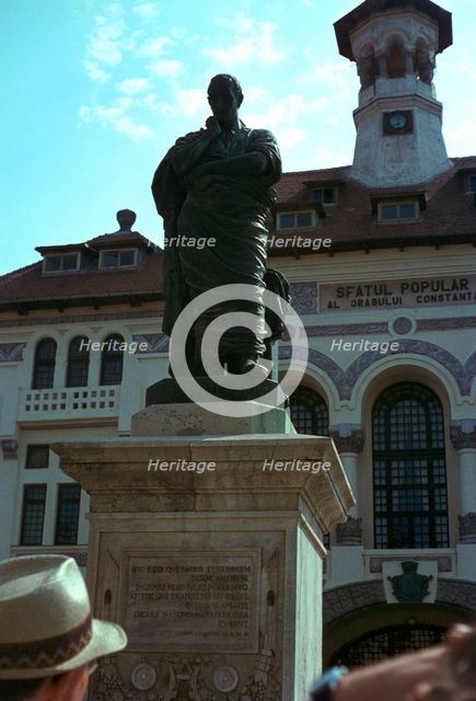 Statue of the Roman poet Ovid, 1st century. Artist: Unknown