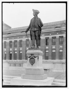 Statue: Frederich der Grosse, 1740-1786, between 1910 and 1920. Creator: Harris & Ewing