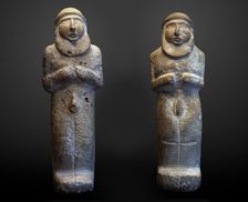 Statuettes of bearded men (possibly the priest-king), 4th millenium BC. Creator: Prehistoric culture, Uruk period, Mesopotamia