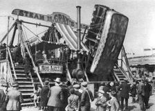 Steam yacht a bank holiday fairground attraction on Hamstead Heath, London, 1926-1927