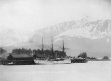 Steamer U.S.R.C. McCollough [i.e. McCulloch], between c1900 and 1915. Creator: Unknown