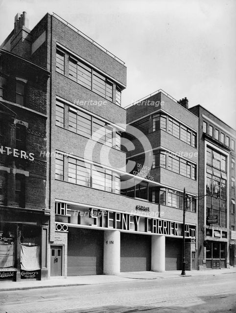 Stepney Carrier Company Ltd, Islington, London, c1935. Artist: Herbert Felton