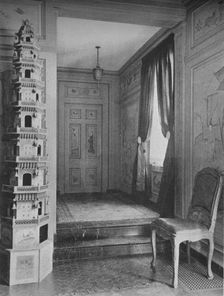 Steps leading from hall to dining room door, house of Mrs WK Vanderbilt, New York City, 1924
