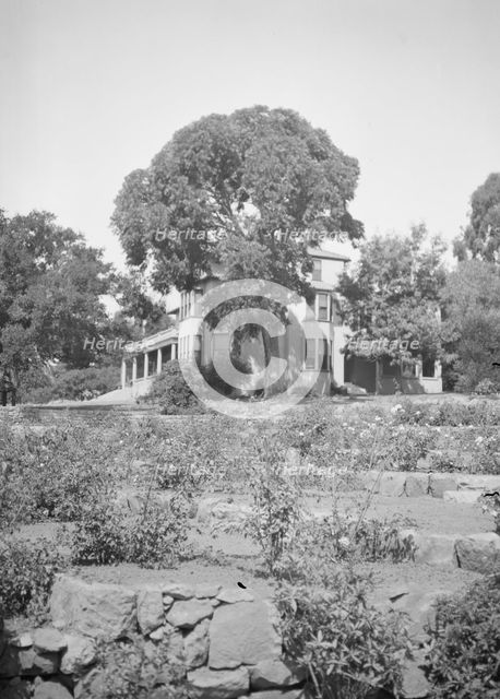 Stevenson, Robert Louis, Mrs., house, 1921 or 1922. Creator: Arnold Genthe.