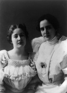 Stevenson sisters - daughters of Adlai Ewing Stevenson, between c1890 and c1910. Creator: Frances Benjamin Johnston