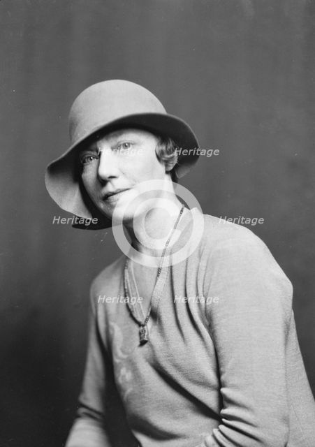 Stevens, George W., Mrs., portrait photograph, 1929 Jan. 9. Creator: Arnold Genthe.