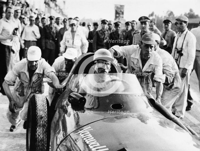 Stirling Moss in a Vanwall, Italian Grand Prix, Monza, 1957. Artist: Unknown