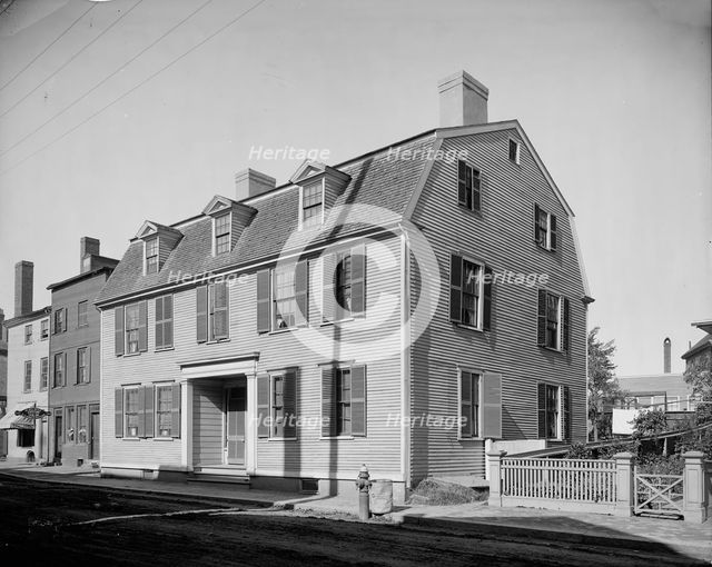 Stoodley's Tavern, Portsmouth, N.H., c1907. Creator: Unknown.