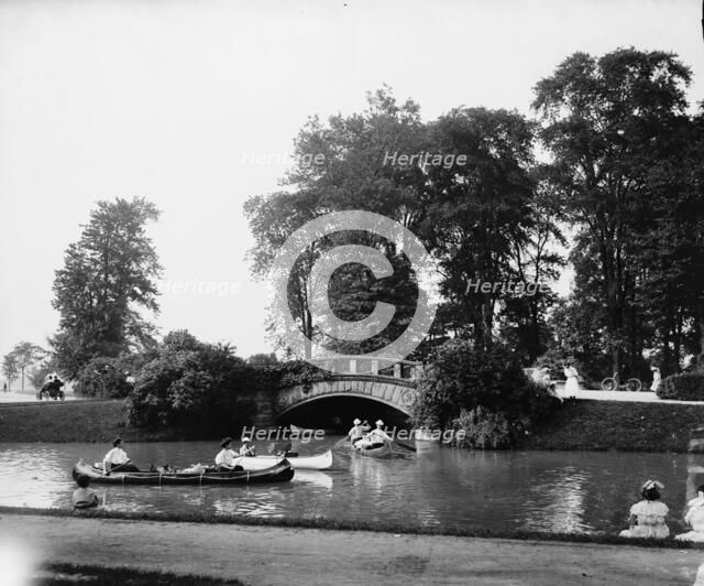 Stone bridge, Belle Isle [Park], Detroit, Mich., between 1900 and 1910. Creator: Unknown.