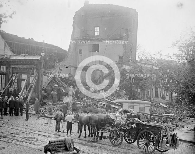 Storm Damage, 1913. Creator: Harris & Ewing.