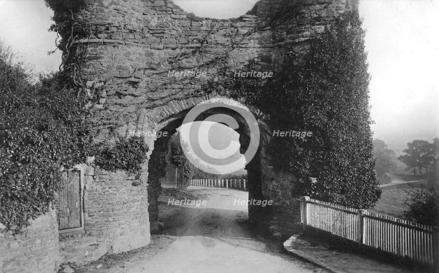 Strand Gate, Winchelsea, East Sussex, c1900s-c1920s.Artist: AH Homeward