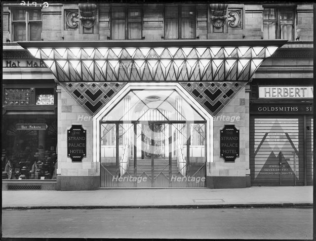 Strand Palace Hotel, Strand, City of Westminster, London, 1930-1939. Creator: Herbert Felton.