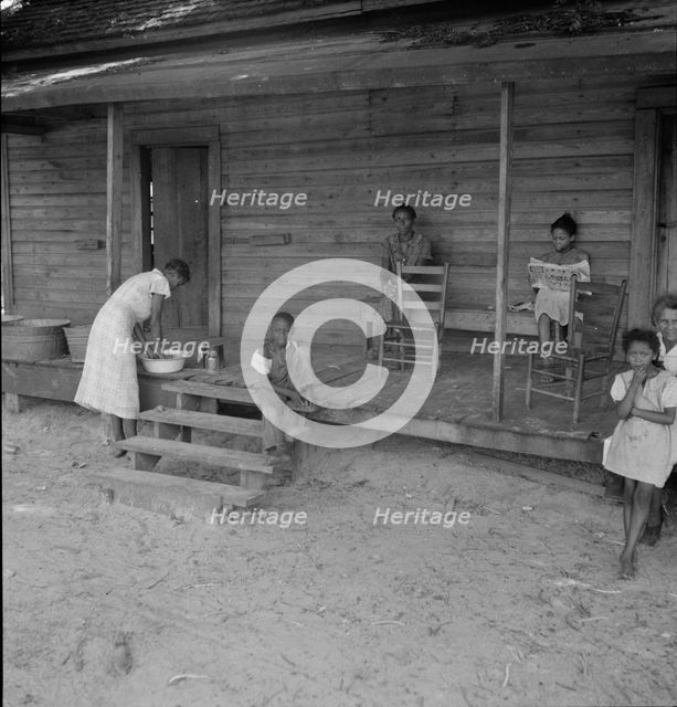 Stranded residents of Careyville, Florida, , 1937. Creator: Dorothea Lange.