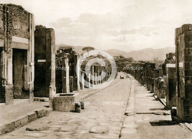 Strada dell' Abbondanza, Pompeii, Italy, c1900s. Creator: Unknown.