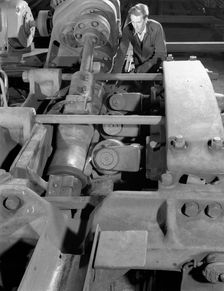 Straightening round bars, J Beardshaw & Sons, Sheffield, South Yorkshire, 1963. Creator: Michael Walters