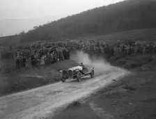 Straker-Squire of Bertie Kensington Moir competing in the Caerphilly Hillclimb, Wales, 1922. Artist: Bill Brunell