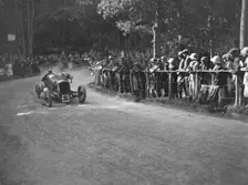 Straker-Squire of WB Horn competing in the MAC Shelsley Walsh Hillclimb, Worcestershire, 1923. Artist: Bill Brunell