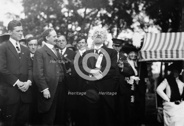 Straus, L.L. Bonheur, & O. Straus, 1912. Creator: Bain News Service.