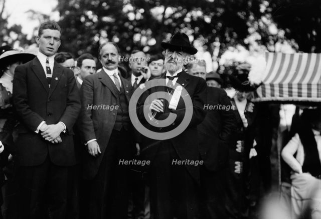 Straus, L.L. Bonheur, O. Straus, 1912. Creator: Bain News Service.