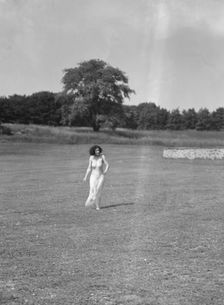 Strauss, Sarah Mildred, and pupils, 1932 June 5. Creator: Arnold Genthe