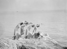 Strauss, Sarah Mildred, and pupils, 1932 June 5. Creator: Arnold Genthe